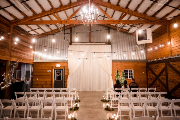 indoor winter wedding at Wisteria Gardens